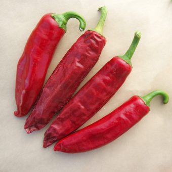 Organic Hot Pepper Szegedi 179 Paprika Seed
